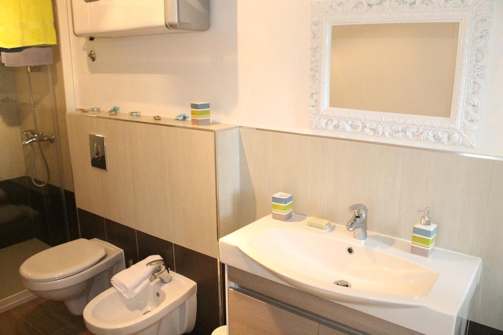 Apartments Mala ツァヴタット エクステリア 写真